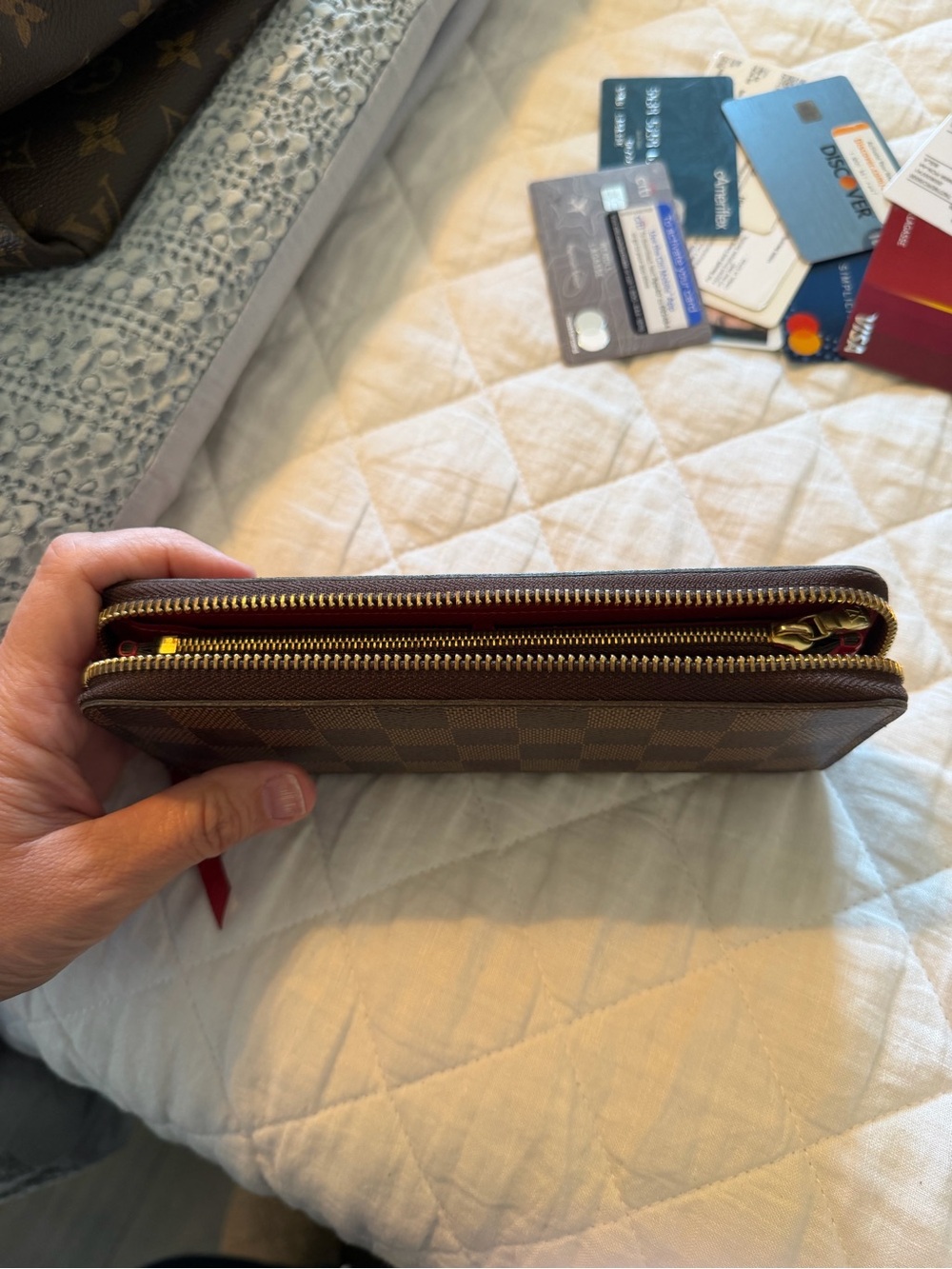 Louis Vuitton Brown Damier Zip Around Wallet with Red Pull - Picture 6 of 10